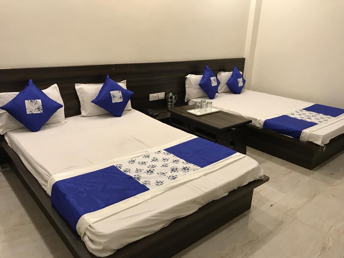 Hotel City Palace Ujjain Zewnętrze zdjęcie